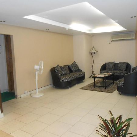 Hotel Housez43 Kalkutta Kültér fotó