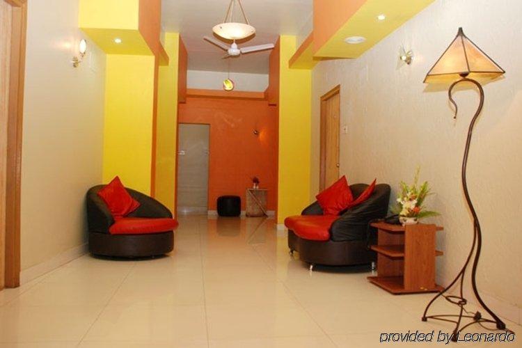 Hotel Housez43 Kalkutta Beltér fotó